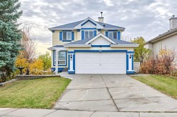 65 Somerglen Park SW Calgary, AB T2Y 3M5