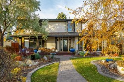 323 Parkridge Green SE Calgary, AB T2J 5G1