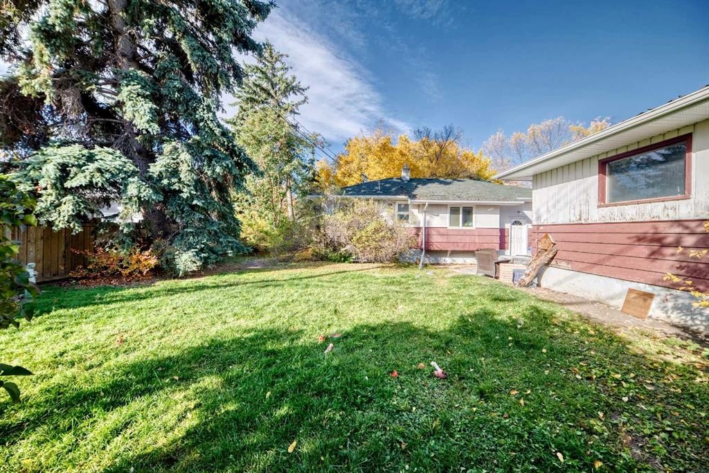 1936 45 Street Sw, Calgary, AB