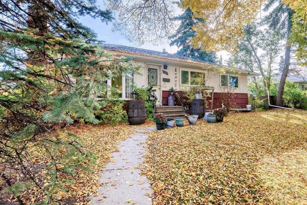 1936 45 Street Sw, Calgary, AB
