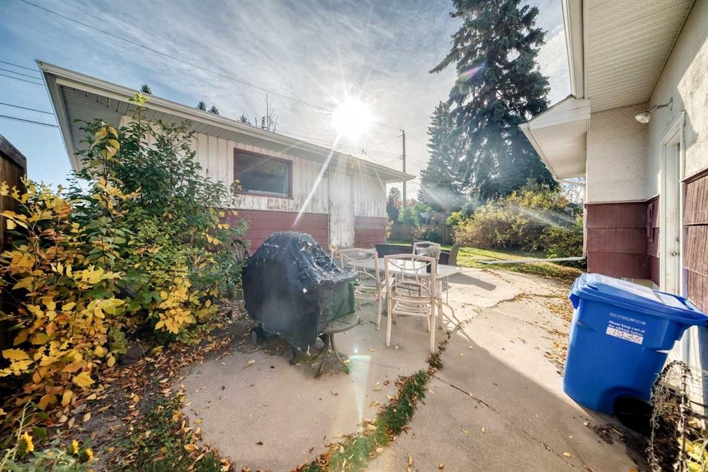 1936 45 Street Sw, Calgary, AB