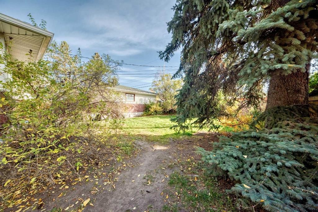 1936 45 Street Sw, Calgary, AB