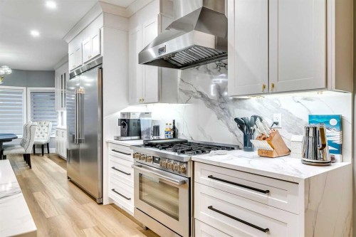 63 Prominence Point Sw, Calgary, AB 