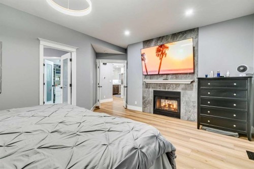 63 Prominence Point Sw, Calgary, AB 