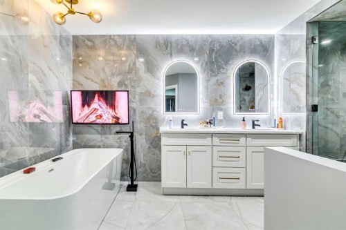 63 Prominence Point Sw, Calgary, AB 