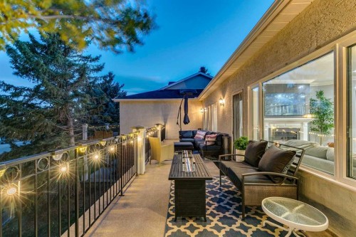 63 Prominence Point Sw, Calgary, AB 