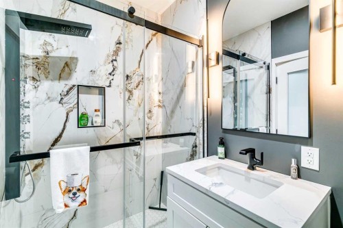 63 Prominence Point Sw, Calgary, AB 