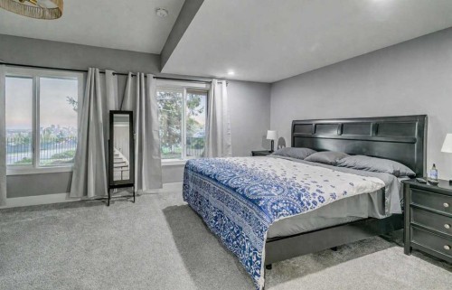 63 Prominence Point Sw, Calgary, AB 