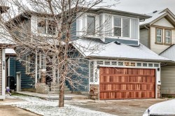 200 Panora Close NW Calgary, AB T2L 2L2