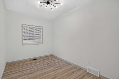 40 Silver Ridge Court Nw, Calgary, AB 