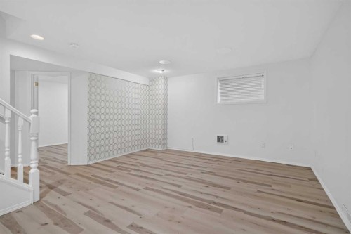 40 Silver Ridge Court Nw, Calgary, AB 