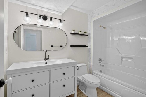 40 Silver Ridge Court Nw, Calgary, AB 