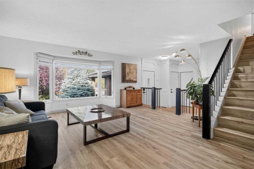 40 Silver Ridge Court Nw, Calgary, AB 