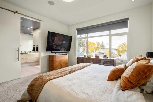228 33 Avenue Ne, Calgary, AB 