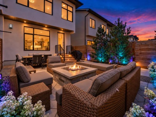 228 33 Avenue Ne, Calgary, AB 