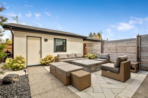 228 33 Avenue Ne, Calgary, AB 