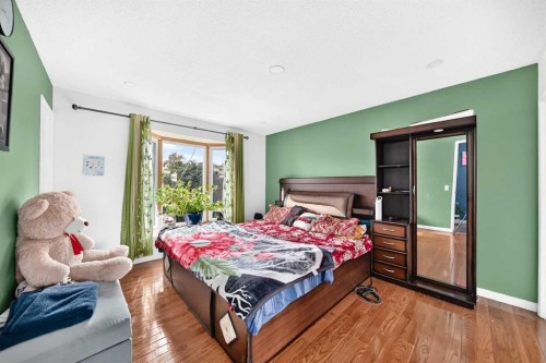5447 Rundleview Road Ne, Calgary, AB 