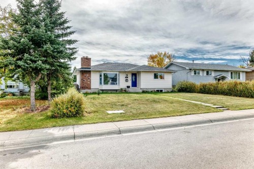5447 Rundleview Road Ne, Calgary, AB 