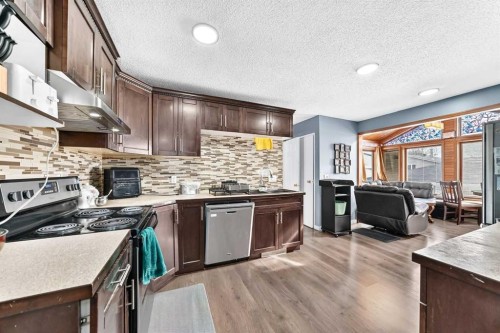 5447 Rundleview Road Ne, Calgary, AB 