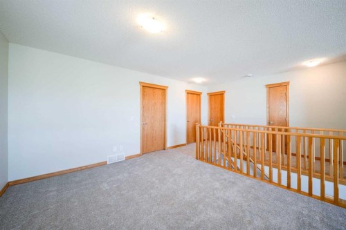 38 Everhollow Rise Sw, Calgary, AB 