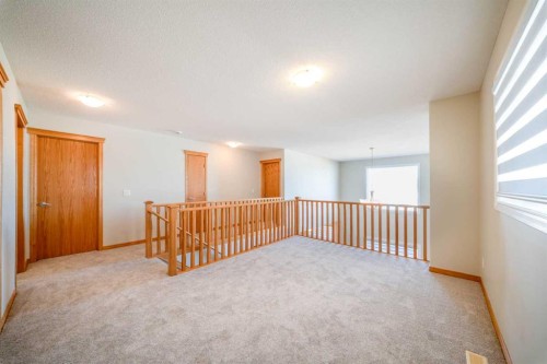 38 Everhollow Rise Sw, Calgary, AB 