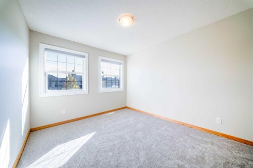 38 Everhollow Rise Sw, Calgary, AB 