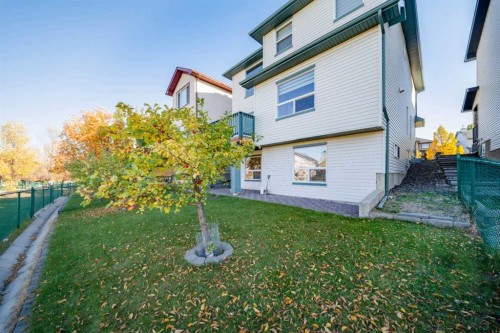 38 Everhollow Rise Sw, Calgary, AB 