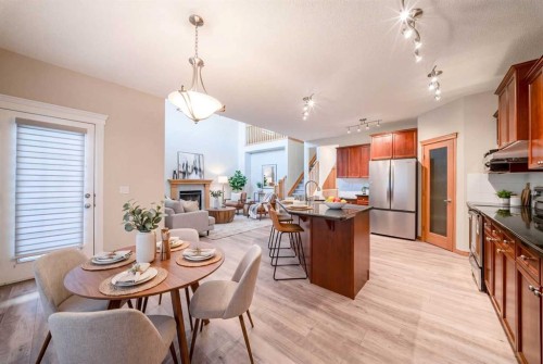 38 Everhollow Rise Sw, Calgary, AB 