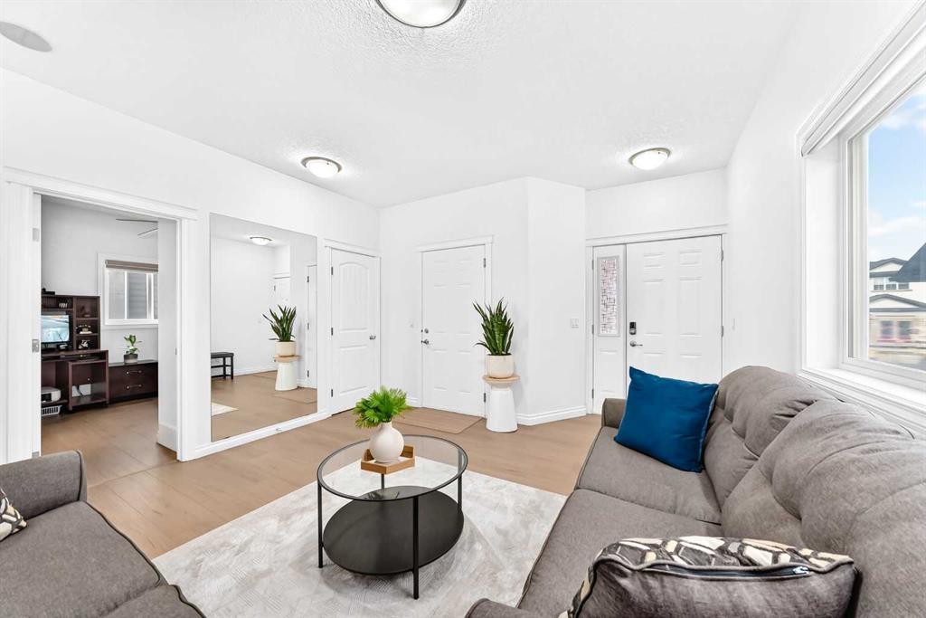 336 Saddlemont Boulevard Ne, Calgary, AB
