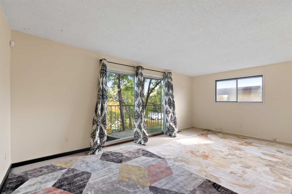 221 Theodore Place Nw, Calgary, AB