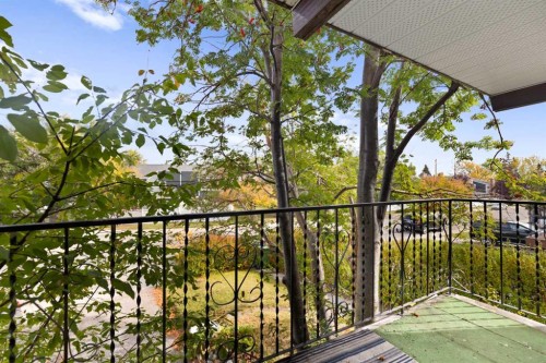 221 Theodore Place Nw, Calgary, AB 