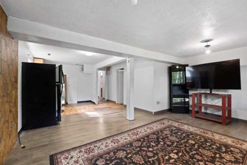 221 Theodore Place Nw, Calgary, AB 
