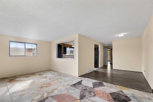 221 Theodore Place Nw, Calgary, AB 