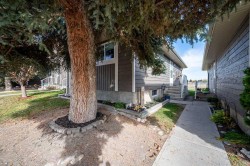 35-14736 Deerfield Drive SE Calgary, AB T2J 5Y1