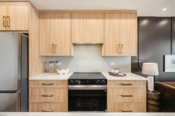 5204-14910 1 Street NW Calgary, AB T2C 3G3