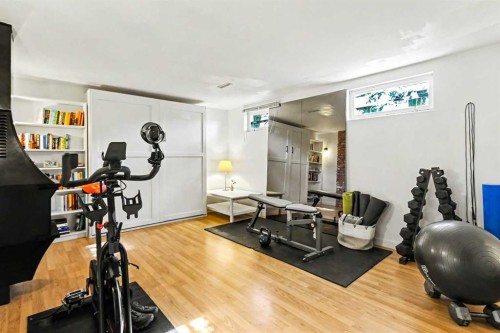 2206 29 Avenue Sw, Calgary, AB 