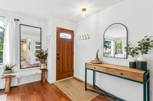 2206 29 Avenue Sw, Calgary, AB 