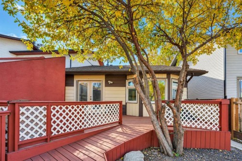 4304 44 Avenue Ne, Calgary, AB 
