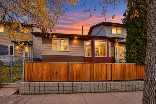 4304 44 Avenue Ne, Calgary, AB 