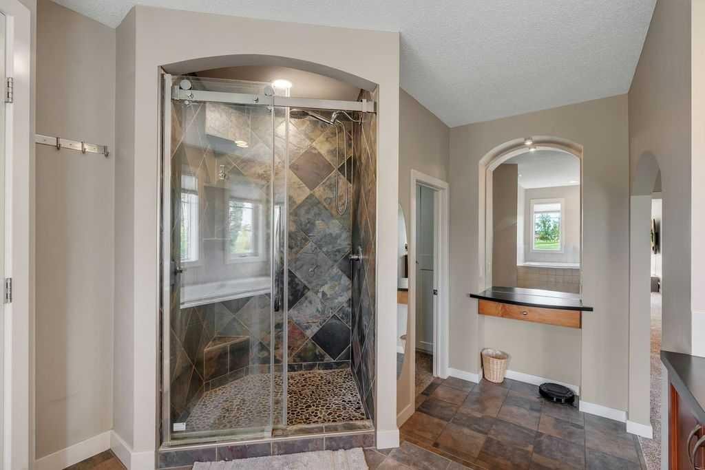 40 Evanspark Circle Nw, Calgary, AB