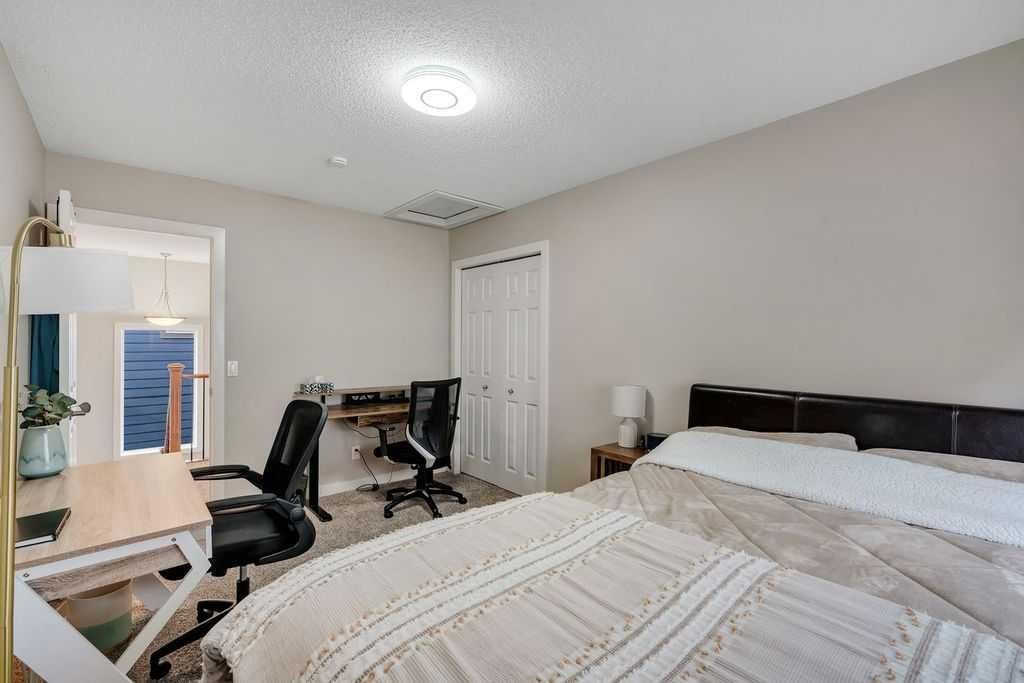 40 Evanspark Circle Nw, Calgary, AB