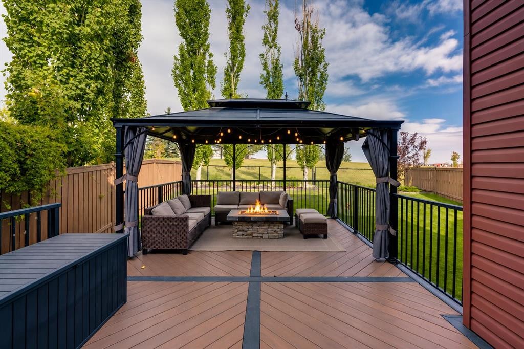 40 Evanspark Circle Nw, Calgary, AB