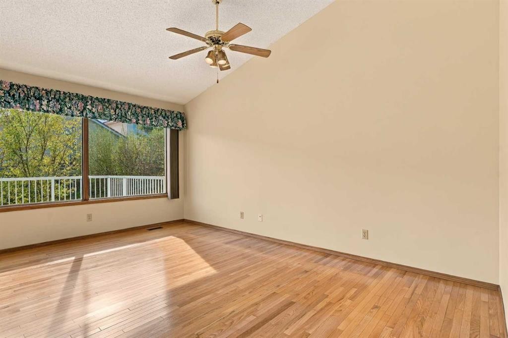 51 Edgebrook Circle Nw, Calgary, AB