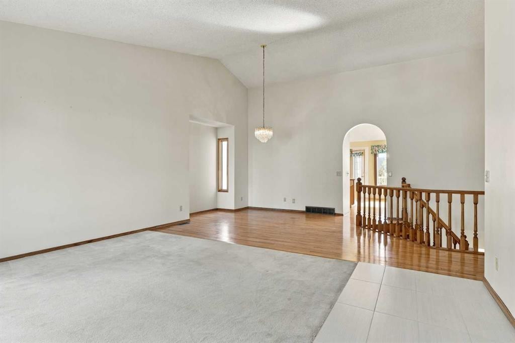 51 Edgebrook Circle Nw, Calgary, AB