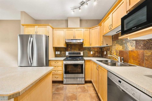 75 Wentworth Common Sw, Calgary, AB 