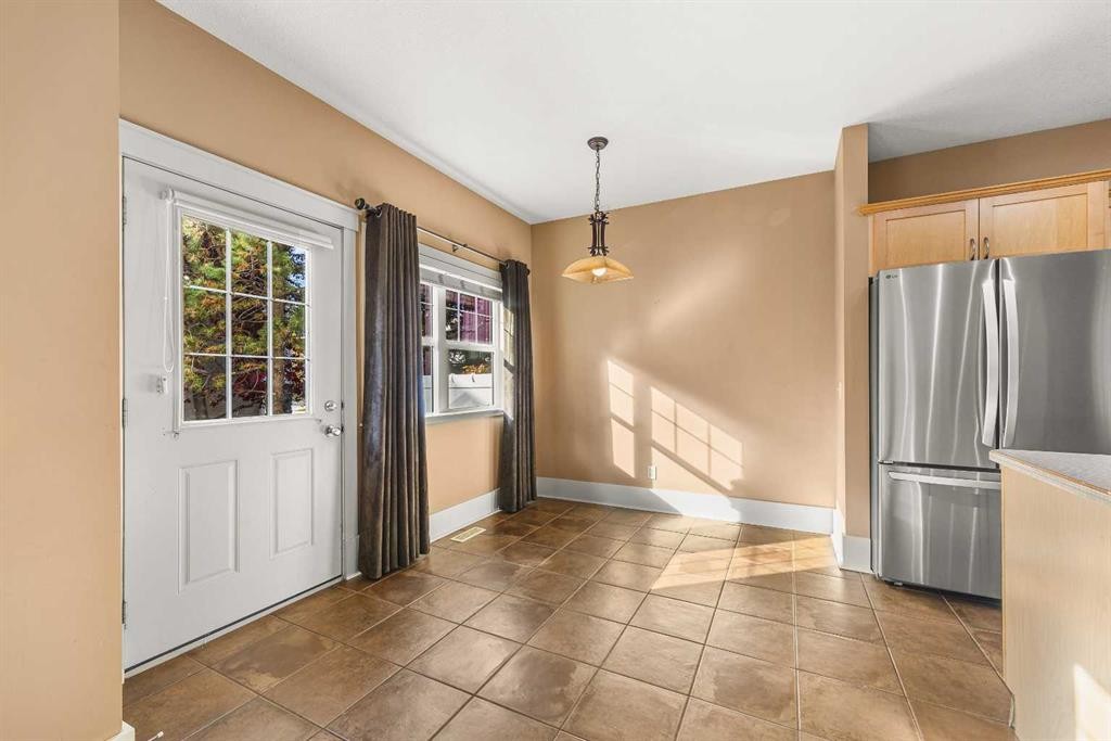 75 Wentworth Common Sw, Calgary, AB
