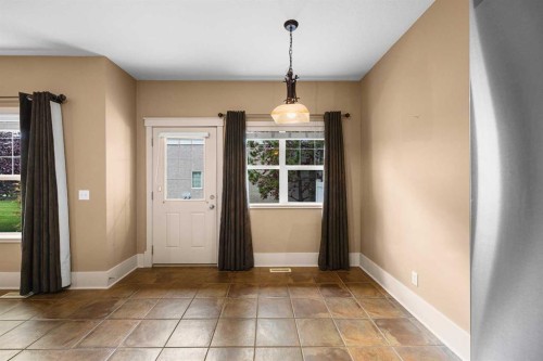 75 Wentworth Common Sw, Calgary, AB 
