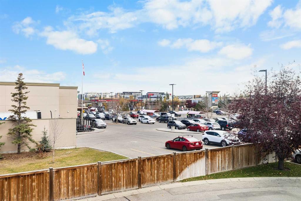 75 Wentworth Common Sw, Calgary, AB