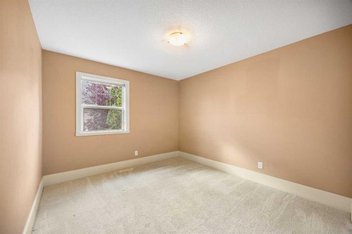 75 Wentworth Common Sw, Calgary, AB 