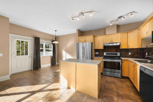 75 Wentworth Common Sw, Calgary, AB 